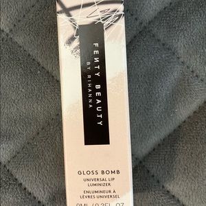 Gloss Bomb Universal Lip Luminizer Diamond Milk NEW